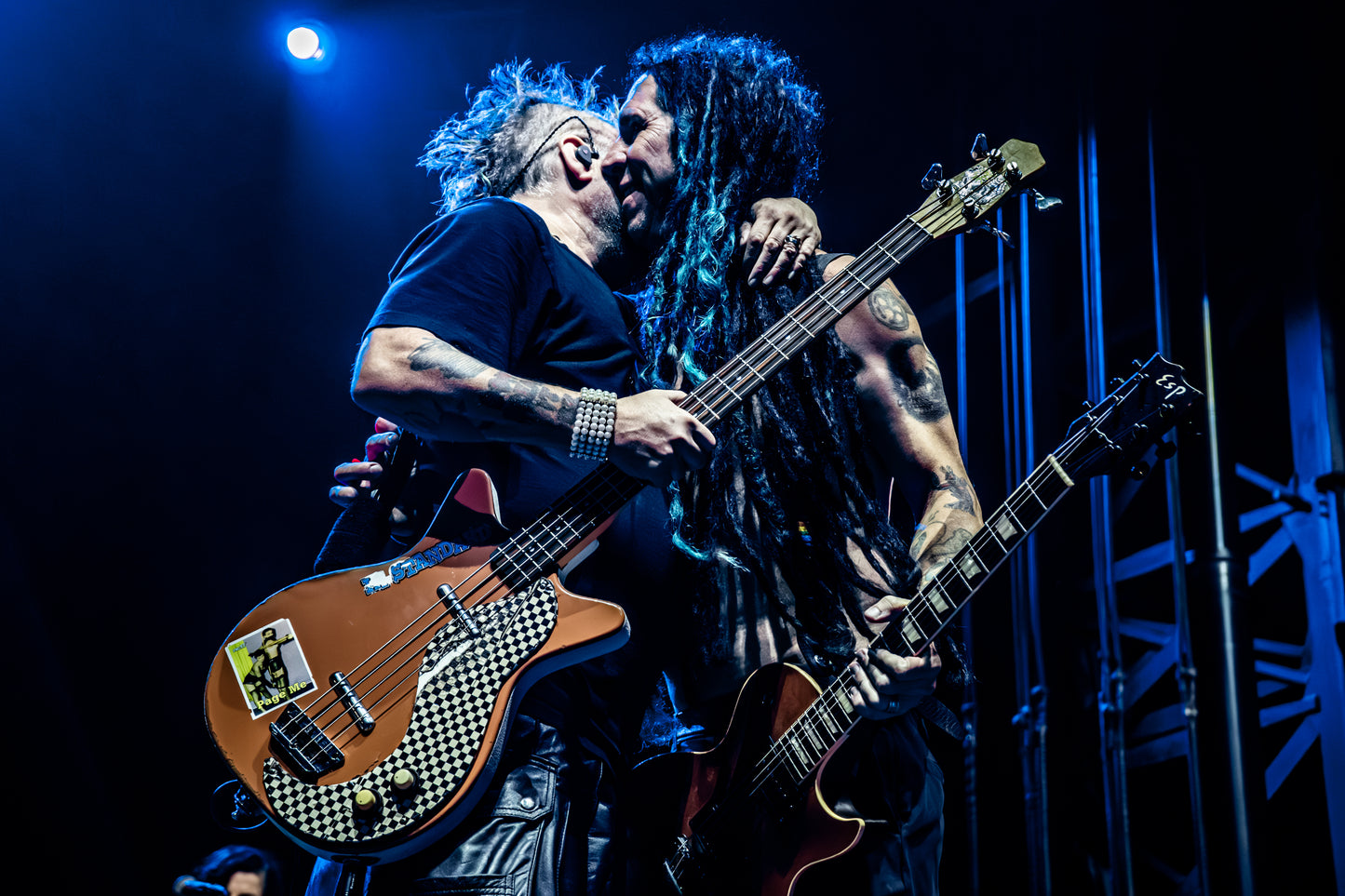 HUGZ - NOFX SAN PEDRO